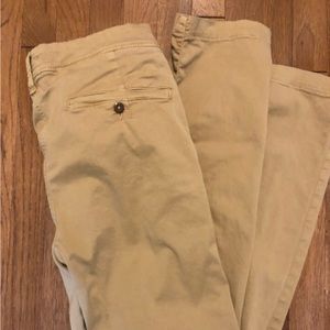 Men’s American Eagle khaki pants